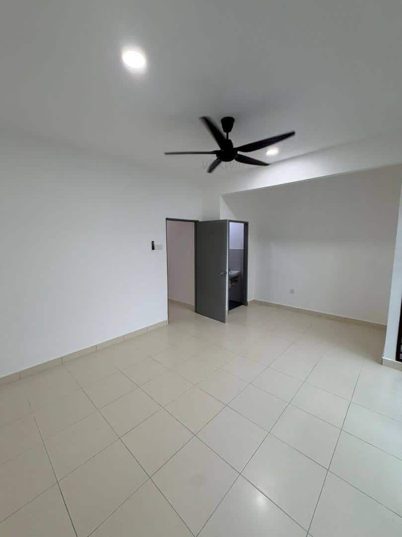 Double Storey Terrace House Jalan Scientex Jaya 2x, Taman Scientex 5