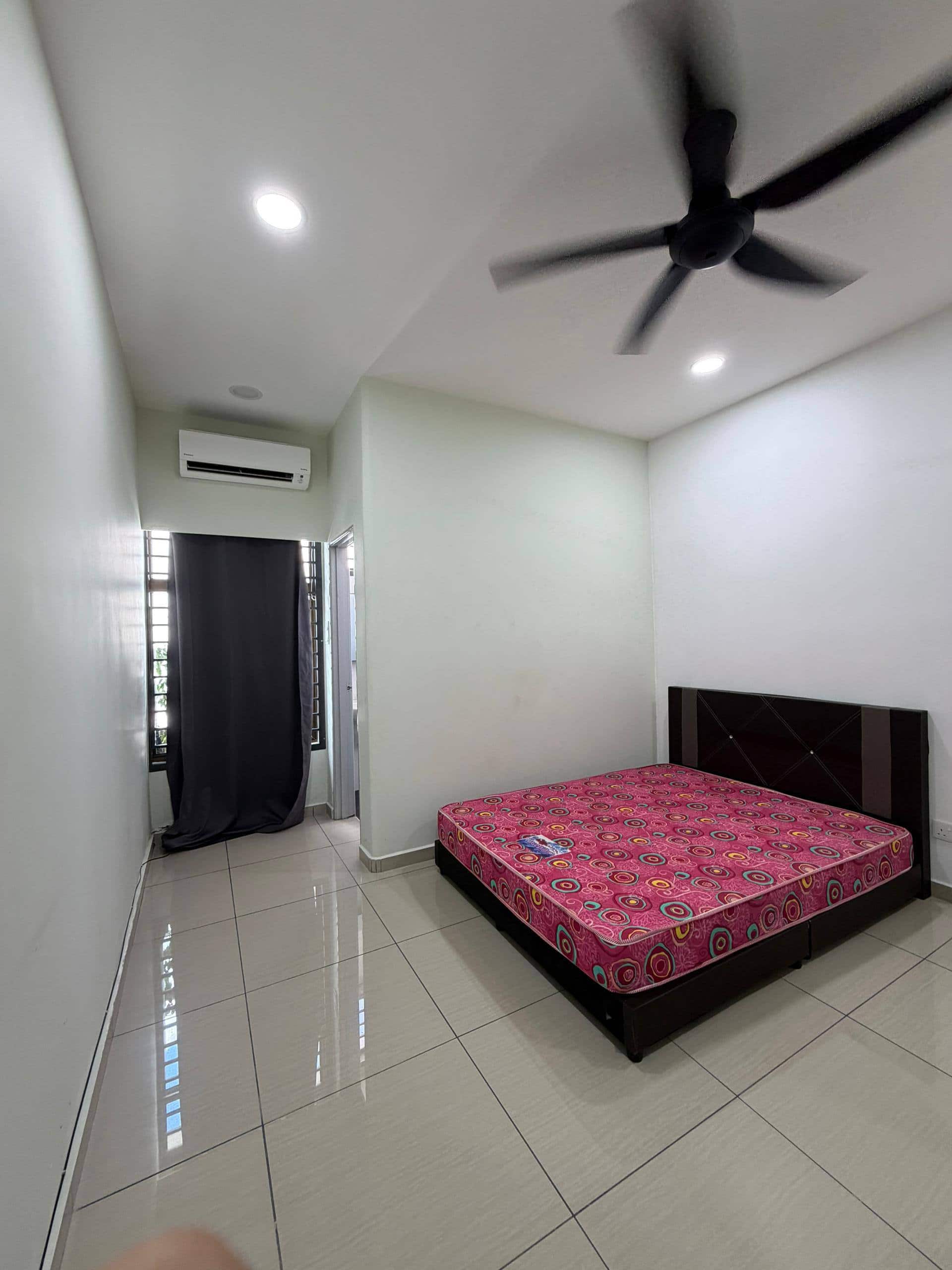 2 storey terrace house Puteri Park 7