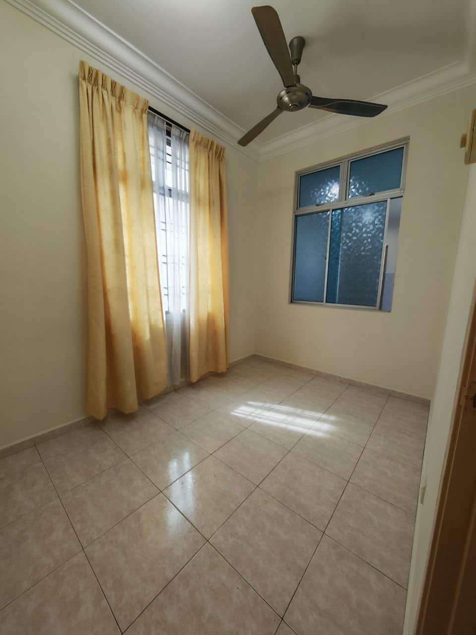 Double Storey Terrace House Nusa Indah 6