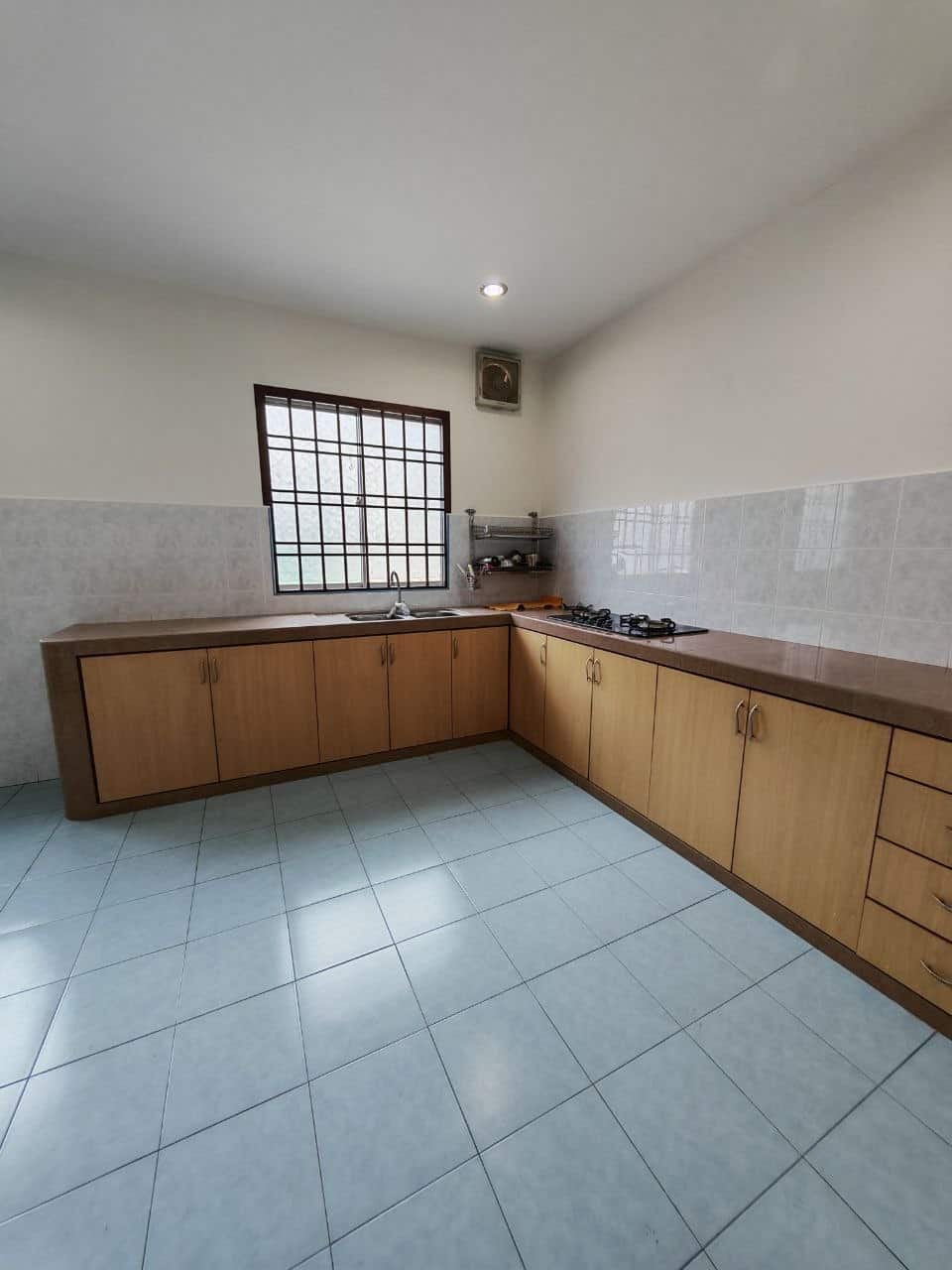 Double Storey Terrace House Nusa Indah 5