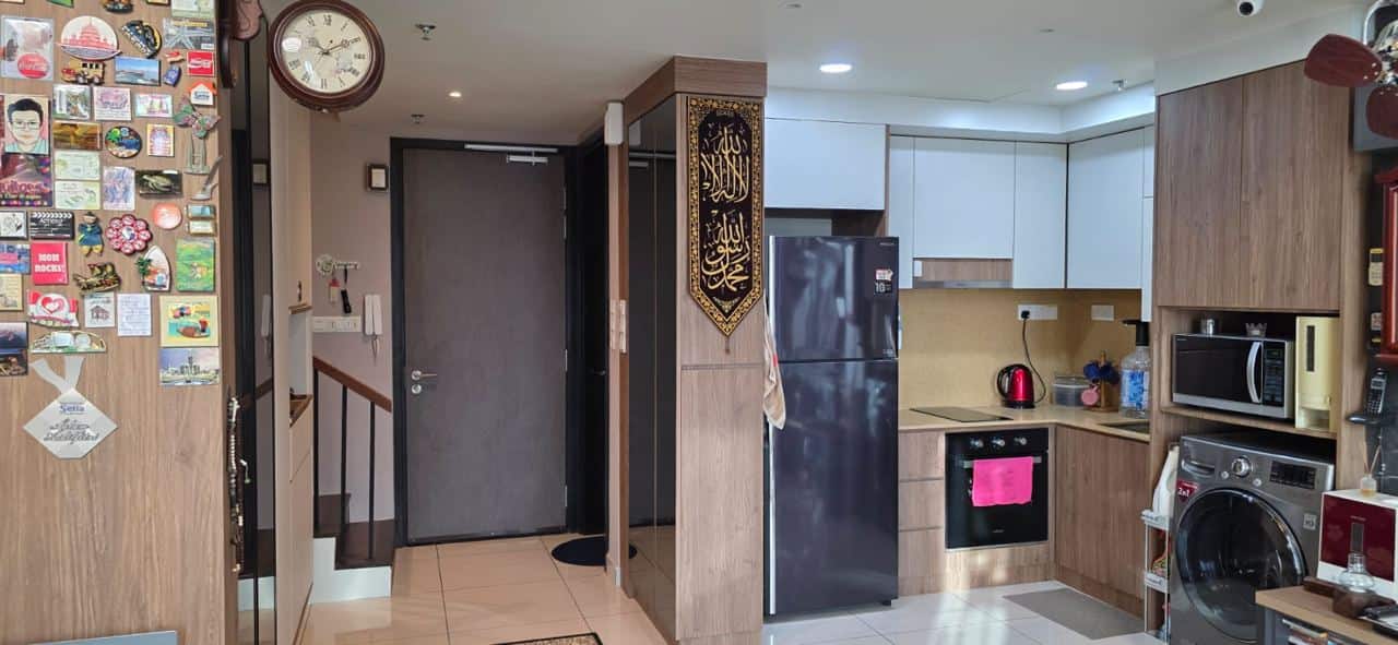 Duplex Corner Unit Puteri Harbour 3