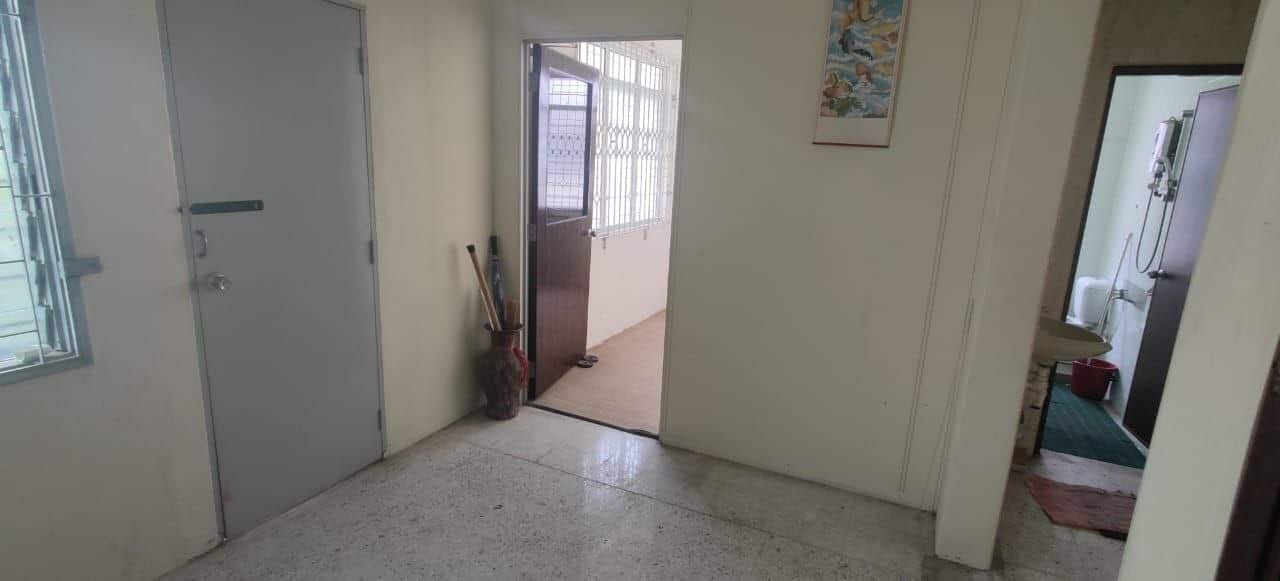 Semi-Detached Jalan Cermat, Taman Pelangi 7