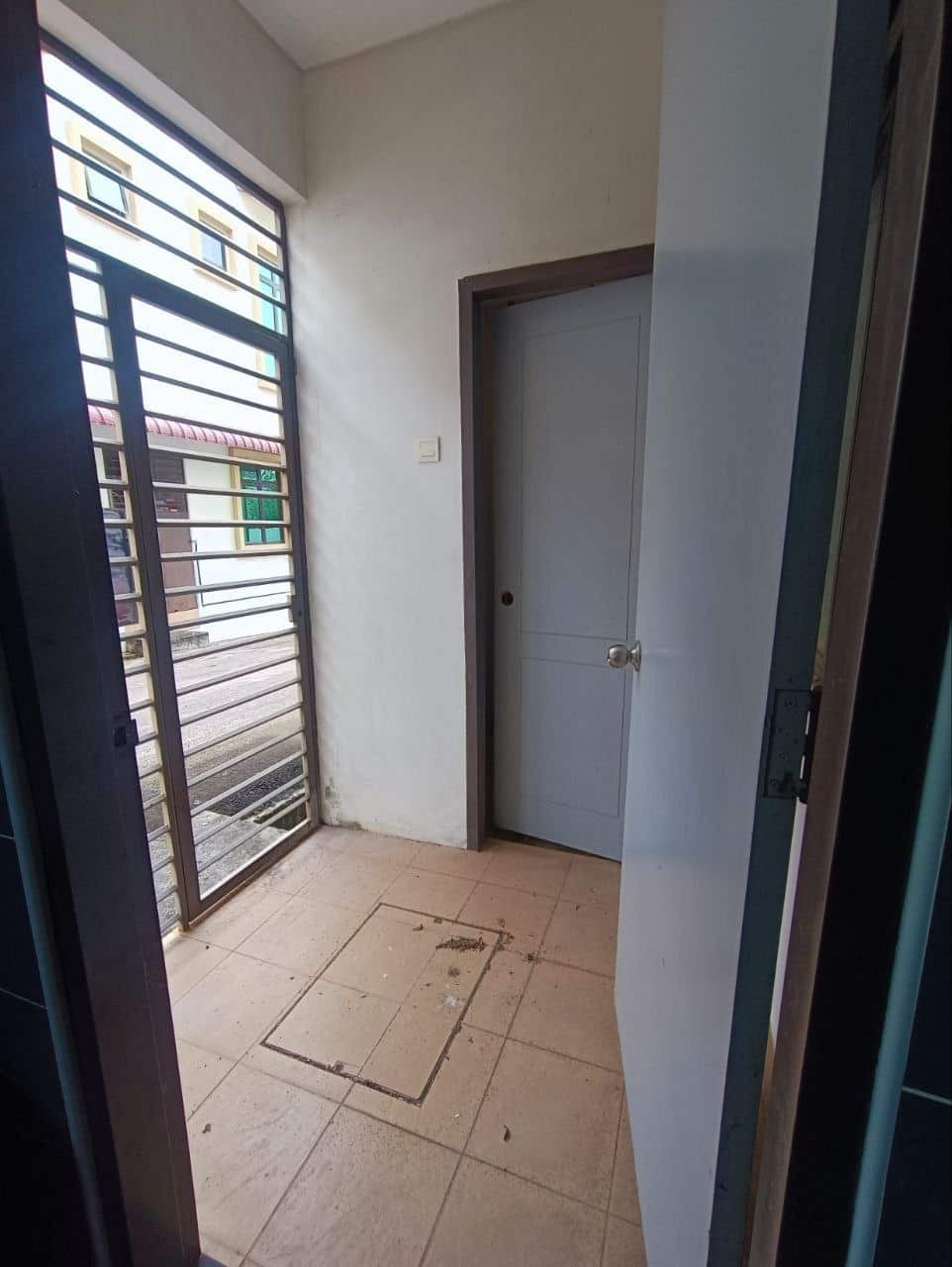 Double Storey Terrace Taman Nusa Intan 5