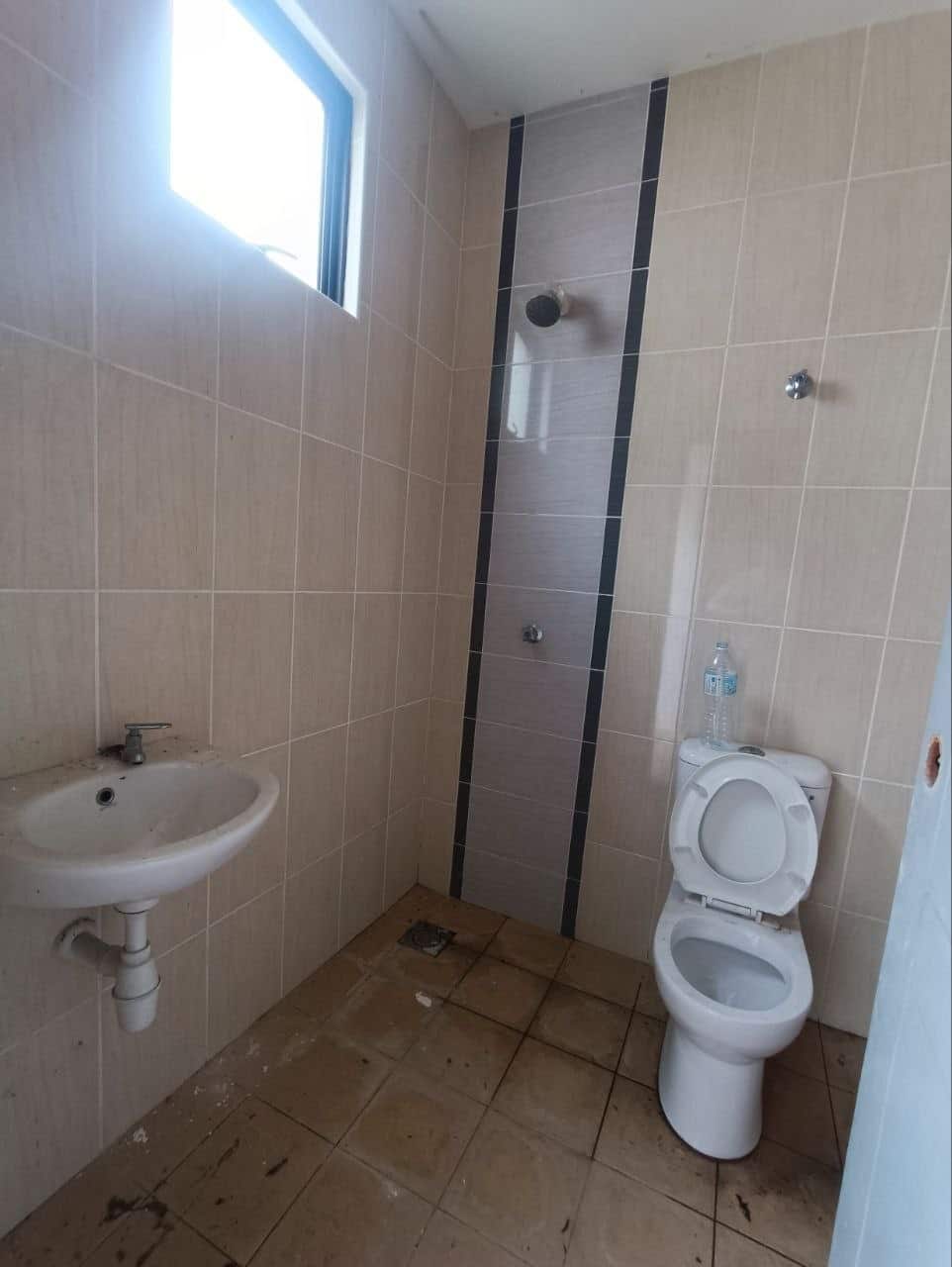 Double Storey Terrace Taman Nusa Intan 6