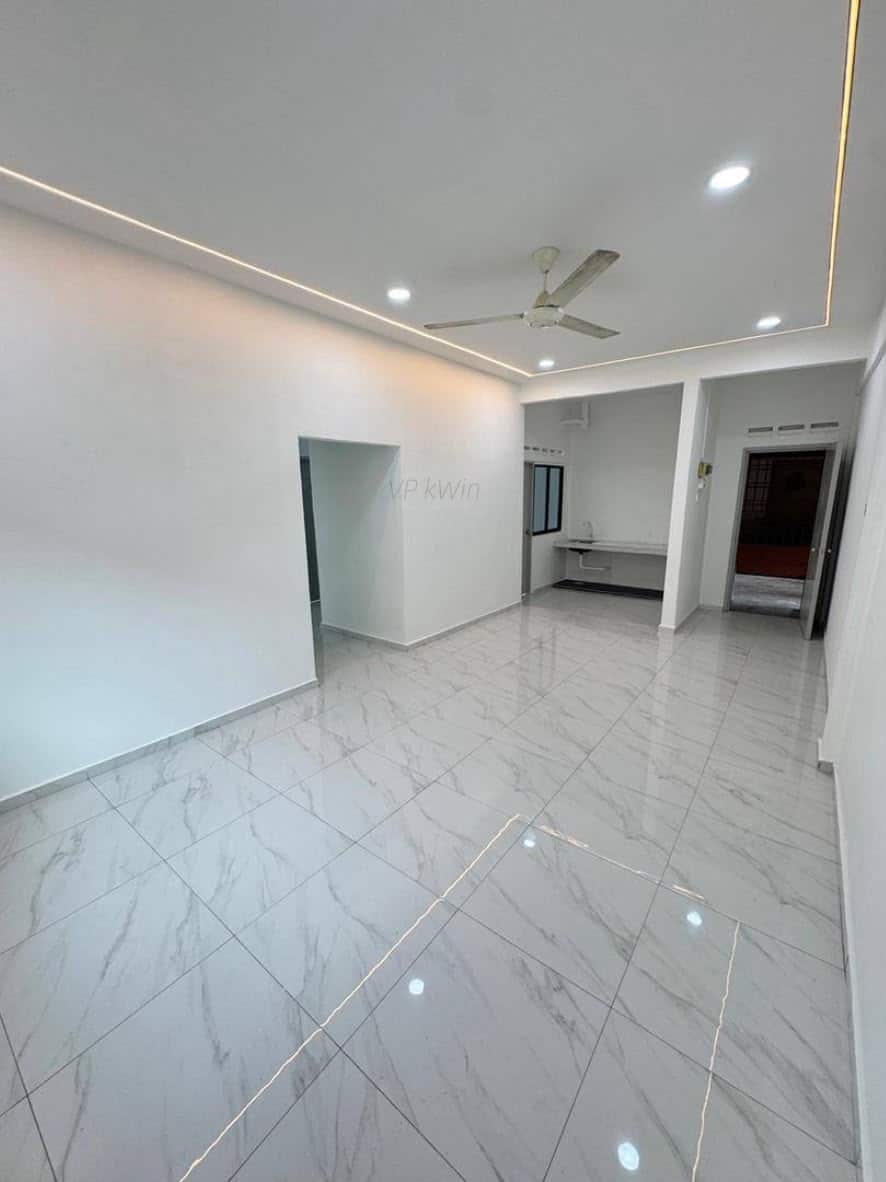Medium Low Cost Flat Taman Pulai Utama 2
