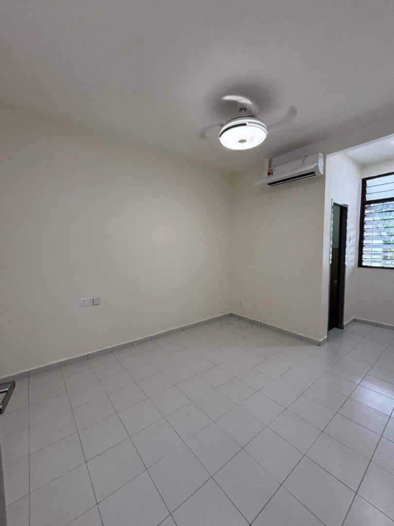 RMMJ Townhouse Jalan Scientex Maju 17, Taman Scientex 5