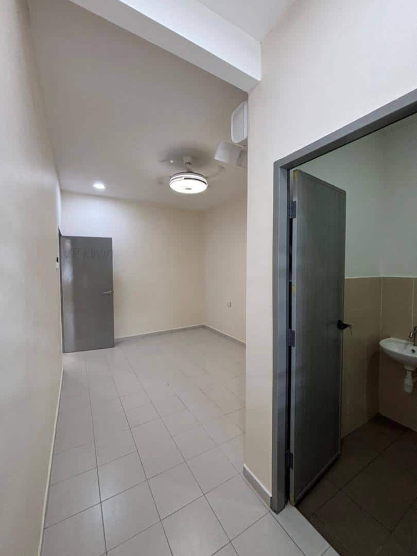RMMJ Townhouse Jalan Scientex Maju 17, Taman Scientex 9