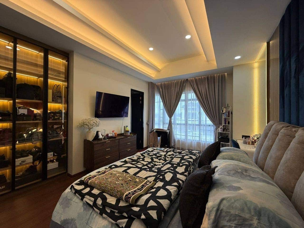 Double Storey Terrace Setia Tropika 6