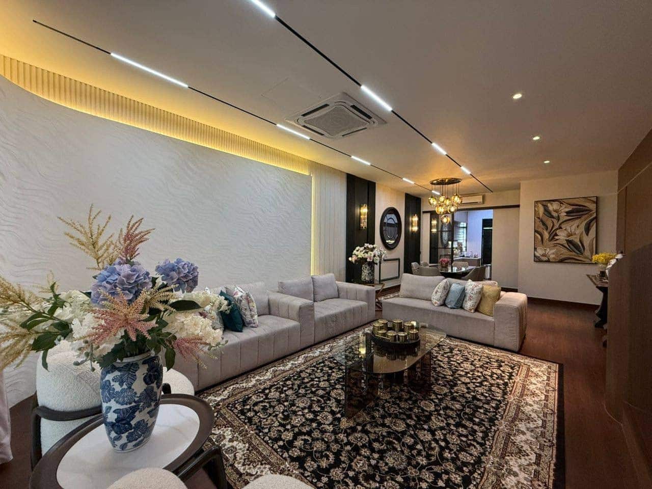 Double Storey Terrace Setia Tropika 11