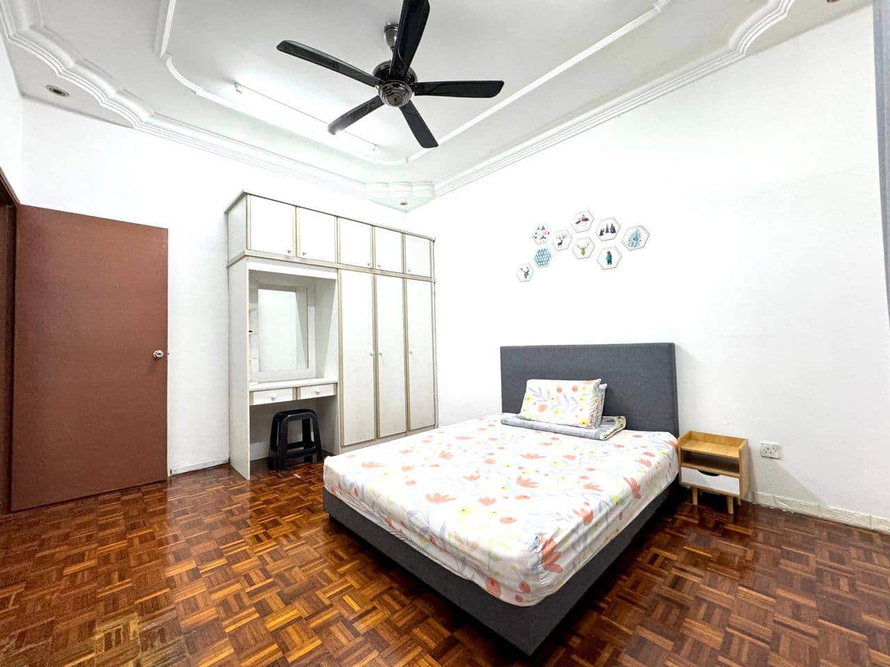Double Storey Terrace Taman Bukit Kempas 5