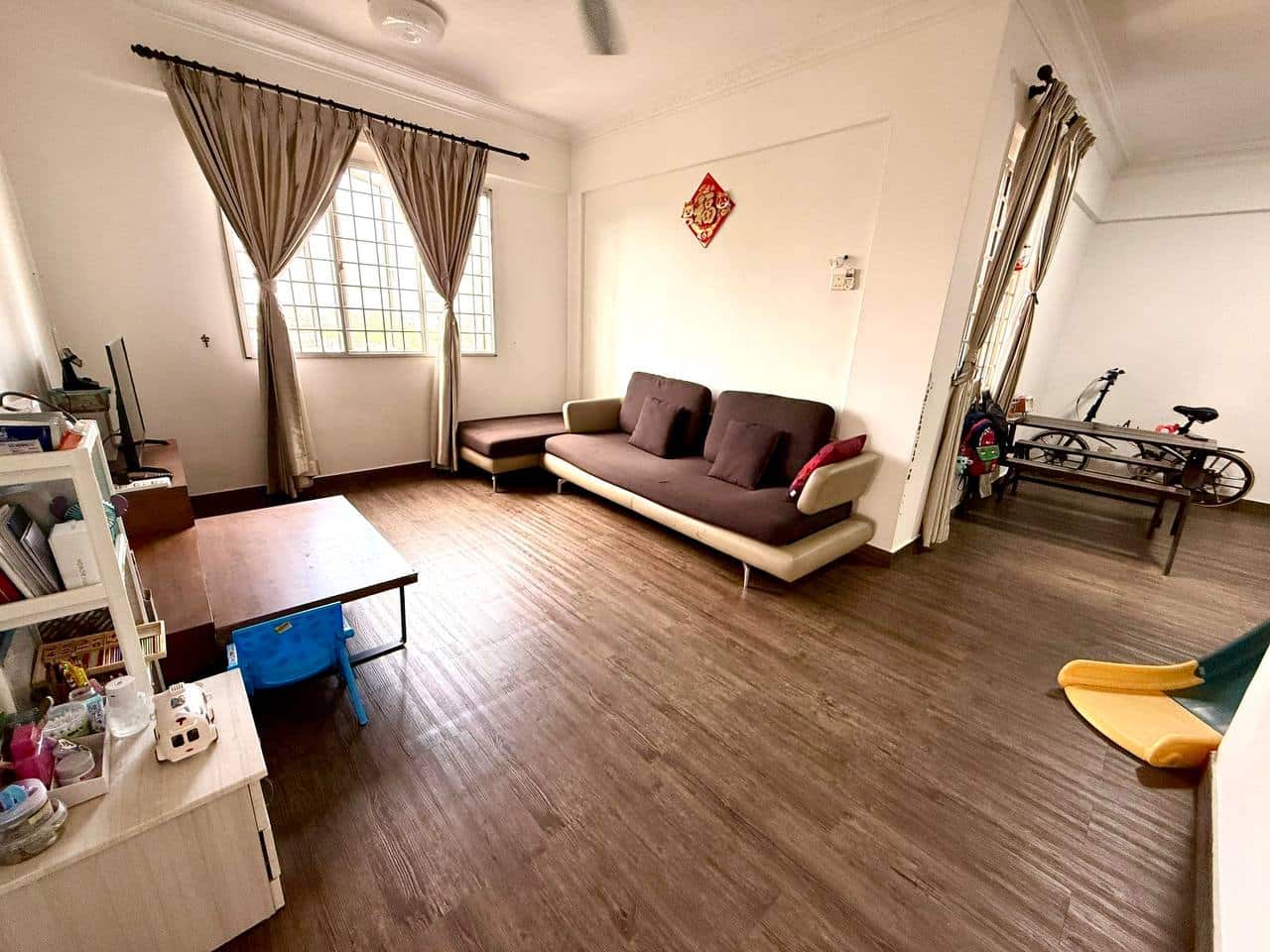 Apartment Persiaran Tanjung 4