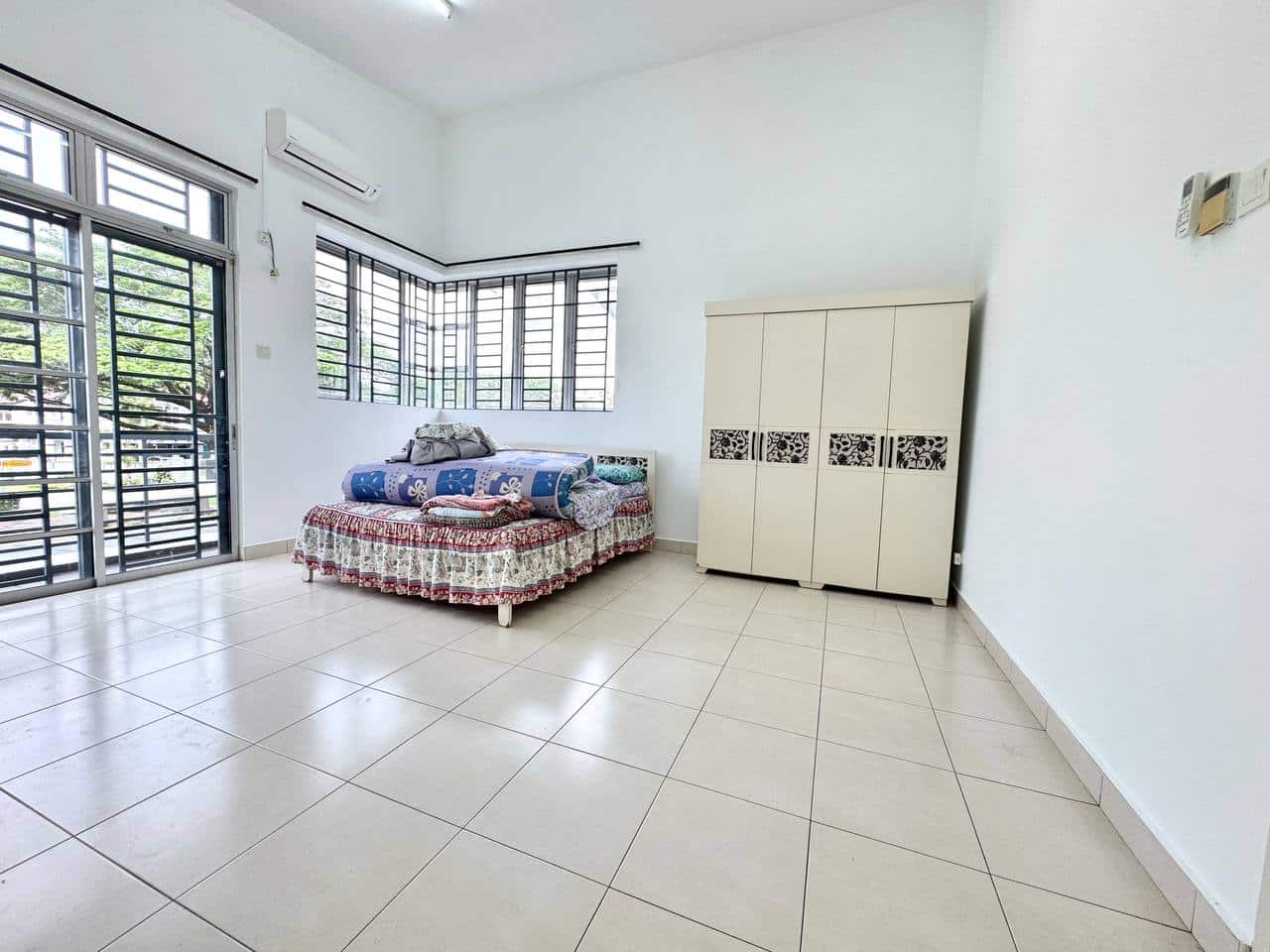 Double Storey Terrace ENDLOT Taman Seri Austin 3