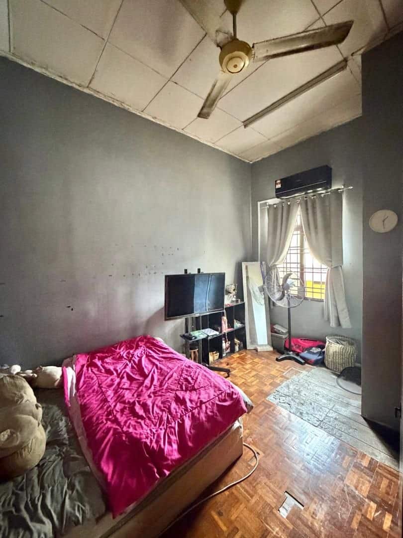 House Taman Desa Tebrau 6