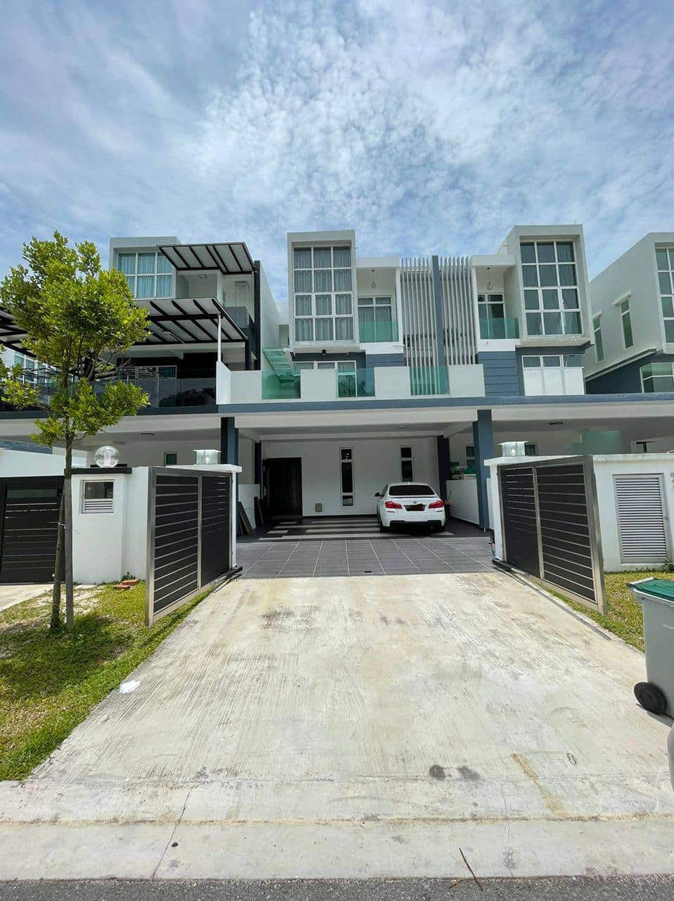 3 Storey Super Link Nusa Sentral