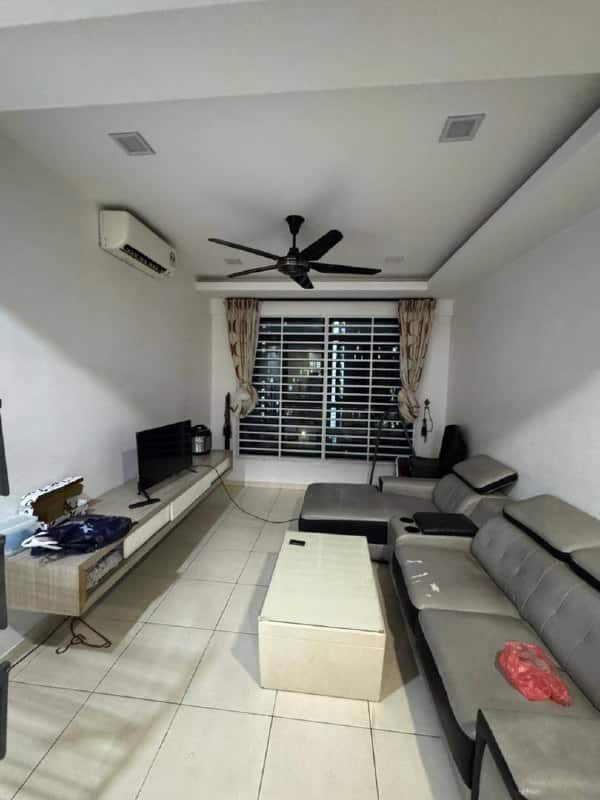 Condominium Mutiara Mas 2