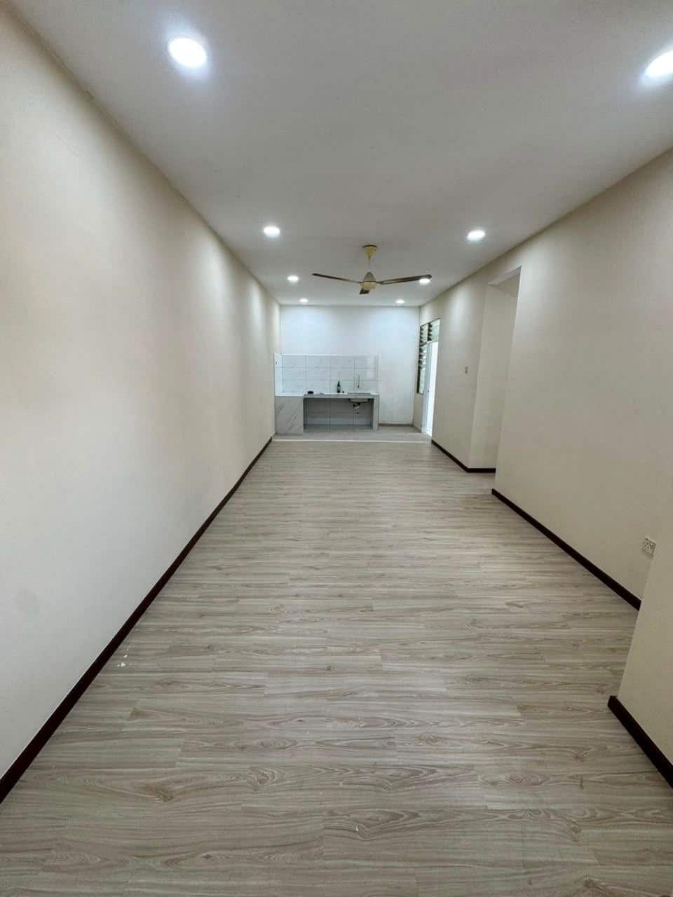 Low Medium Cost Flat Level 4 Taman Perling 3