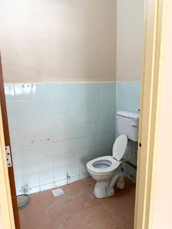 Single Storey Corner Jalan Jambu, Kota Masai 9