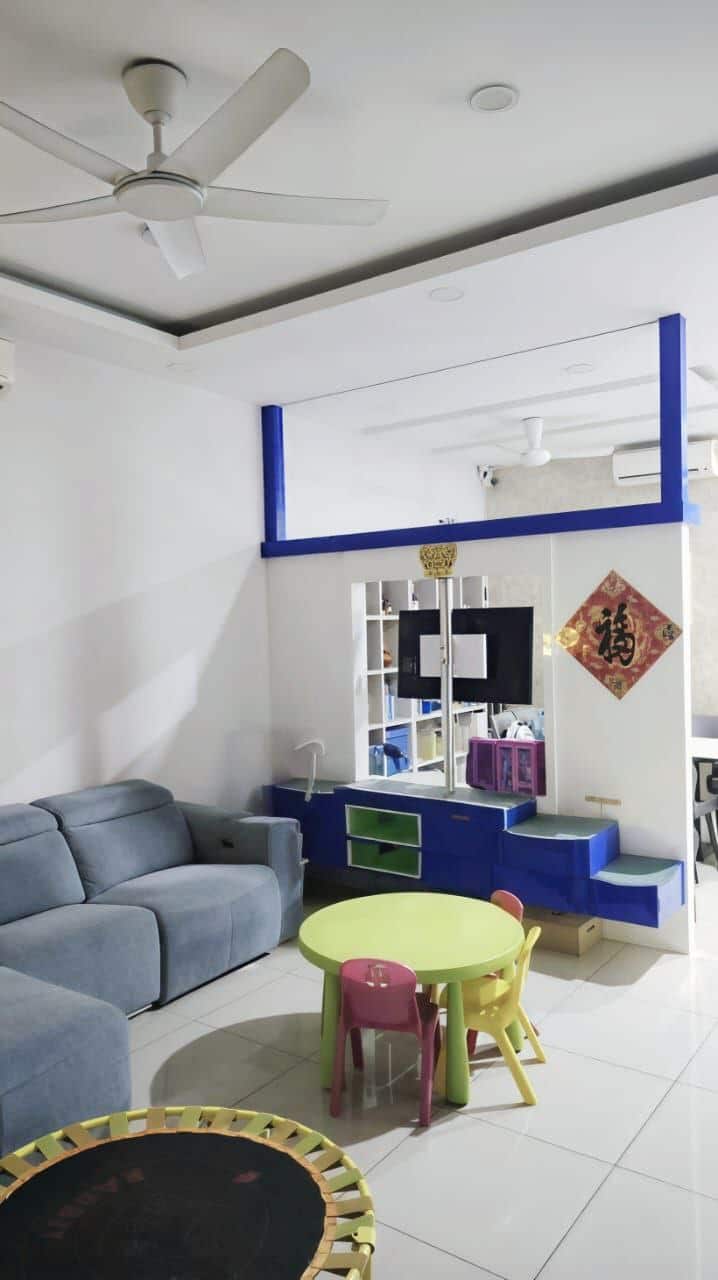 Double Storey Terrace House Austin Residence 3