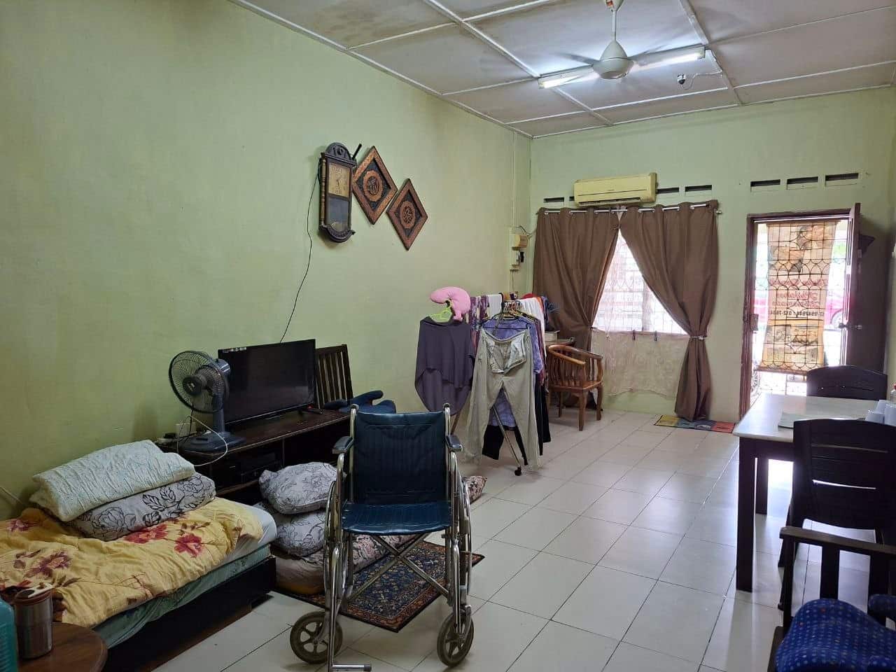 Double Storey Terrace Scientex 8, Kelapa Sawit 3