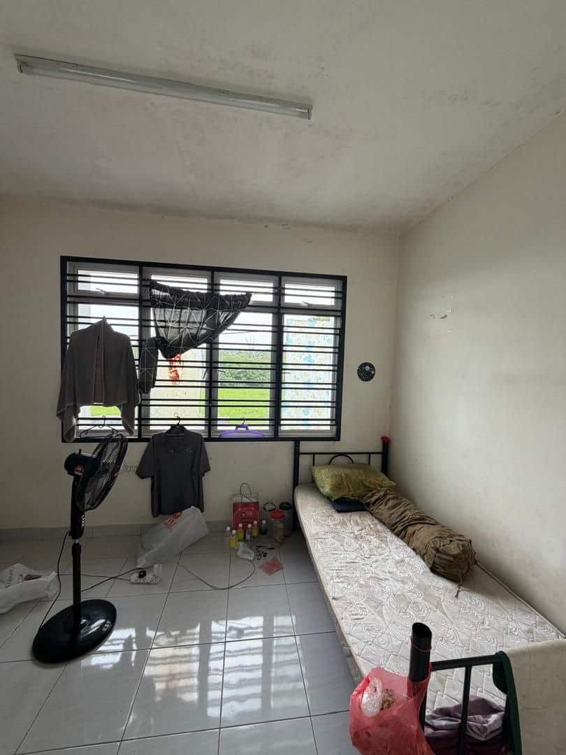 Double Storey Medium Cost (RMMJ) Jalan Laman Setia 2 4