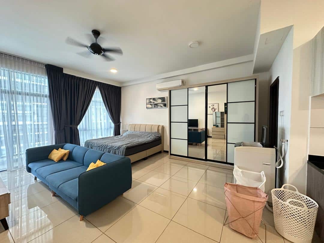 Studio Molek Regency 5