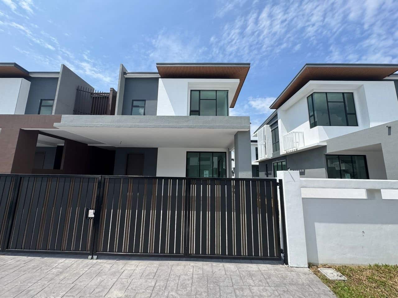 Double Storey Semi Detached Precinct Evora 2