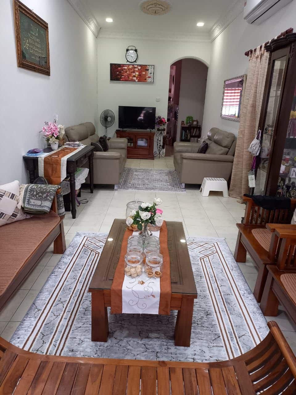 Teres Setingkat Taman Setia Indah 4