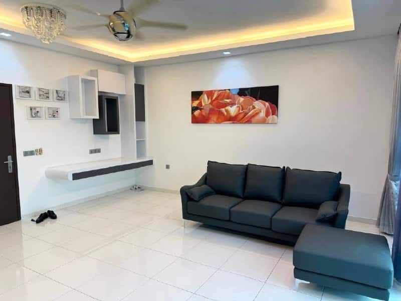 The Sky Executive Suite Bukit Indah 4