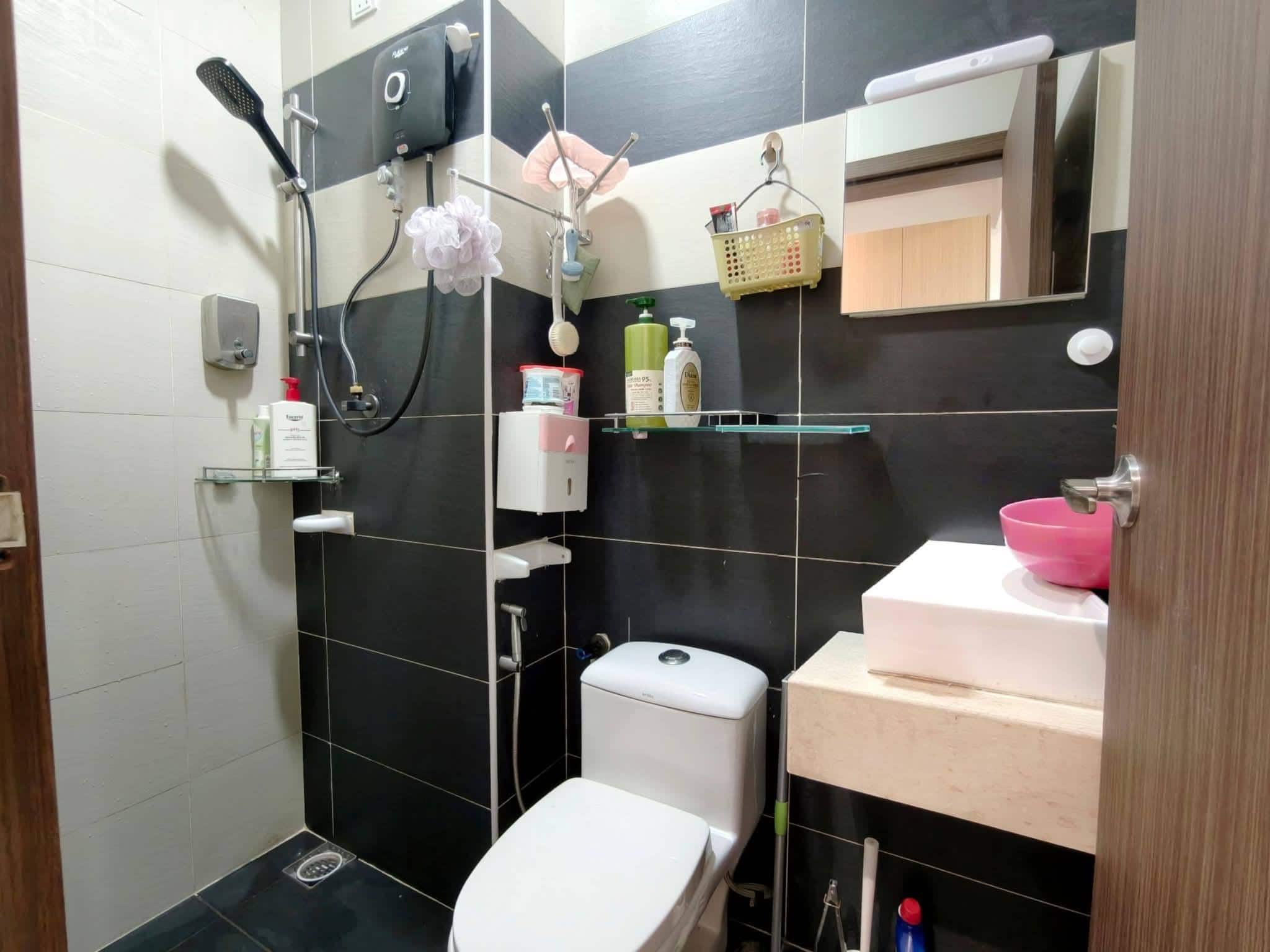 Apartment D Secret Garden Kempas Indah 10