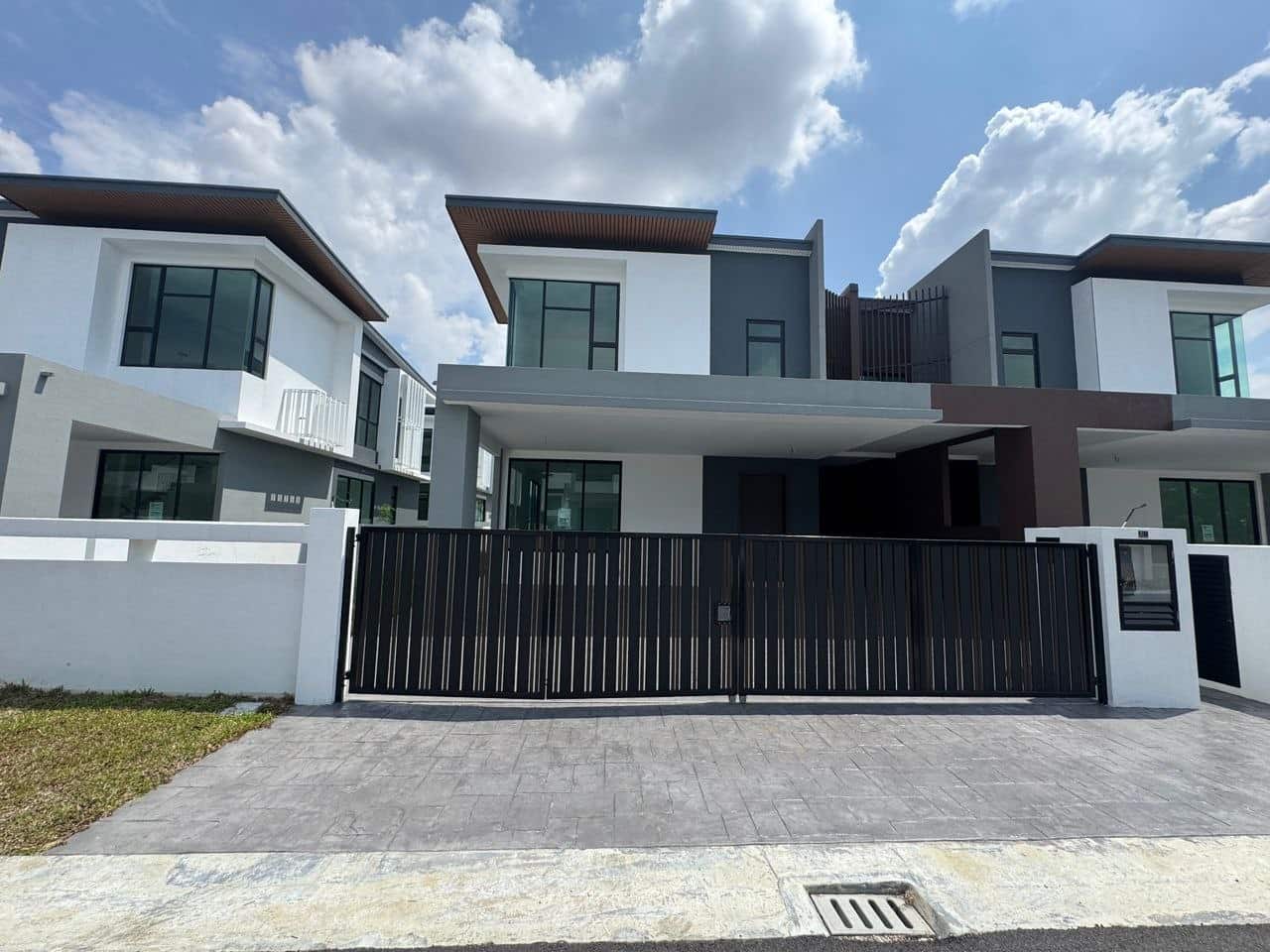 Double Storey Semi Detached House Precinct Evora 1