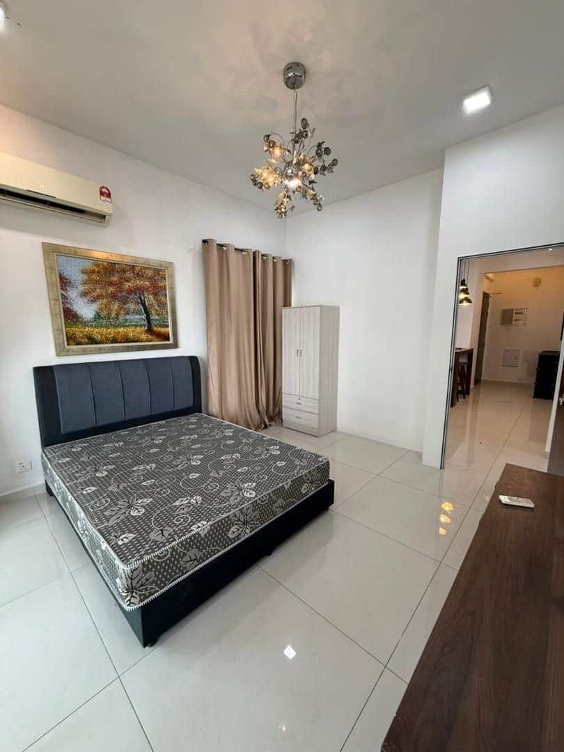 Baypoint Danga Bay 6