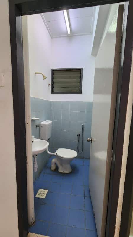 Lavender Park Shoplot Apartment Tmn Sri Putri 10