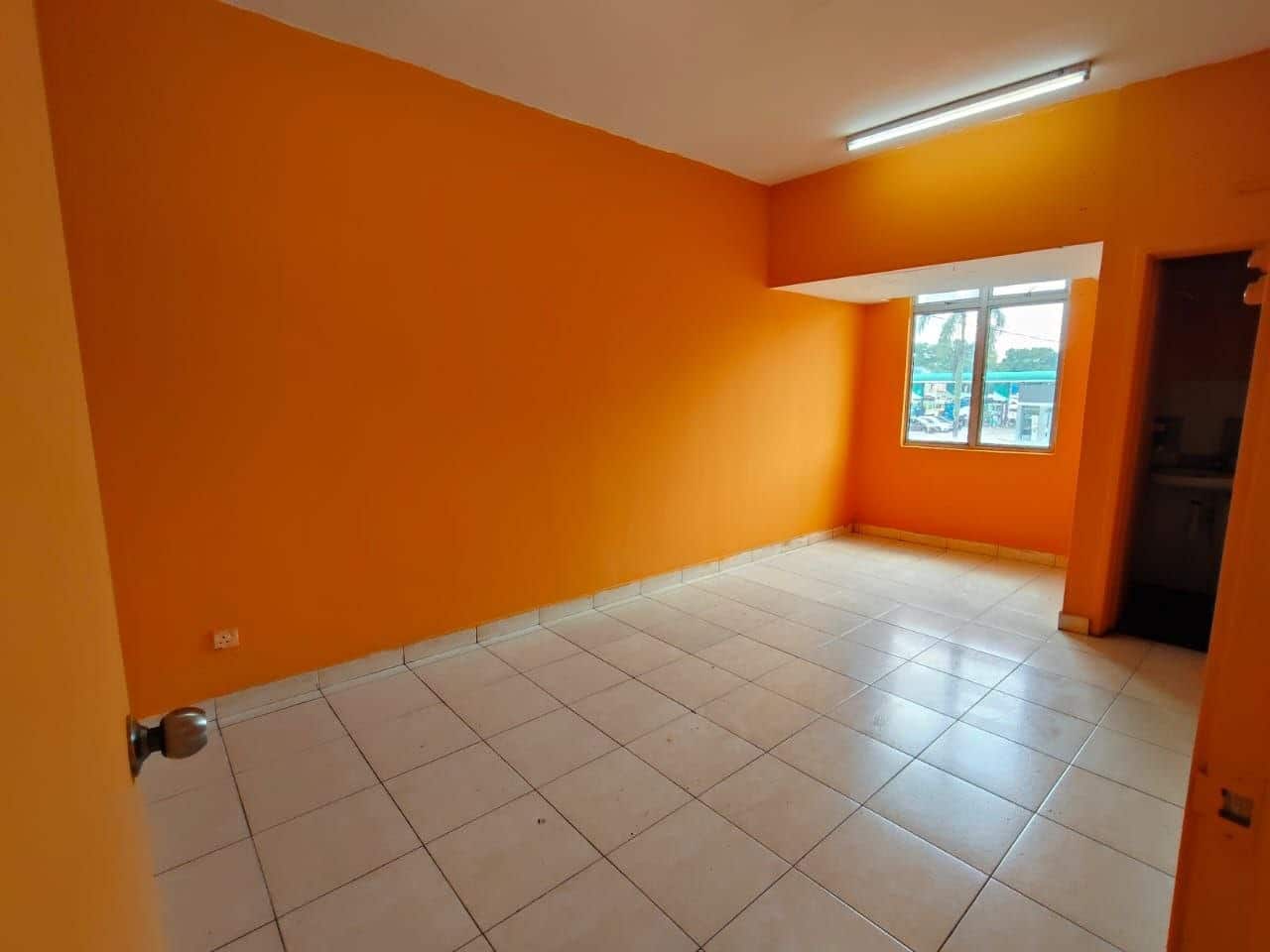 Shop Apartment Jalan Bestari 9