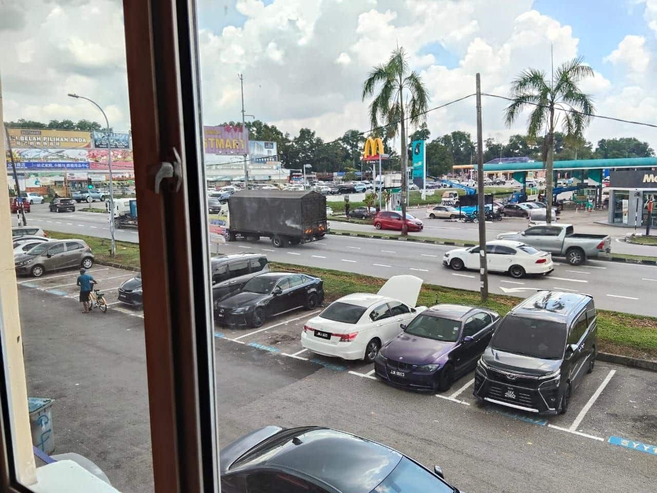 Shop Apartment Jalan Bestari 12