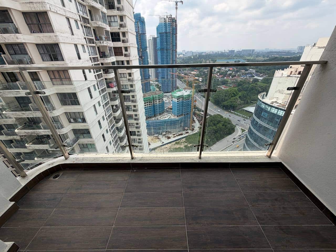 Royal Strand Unit Country Garden Danga Bay 2