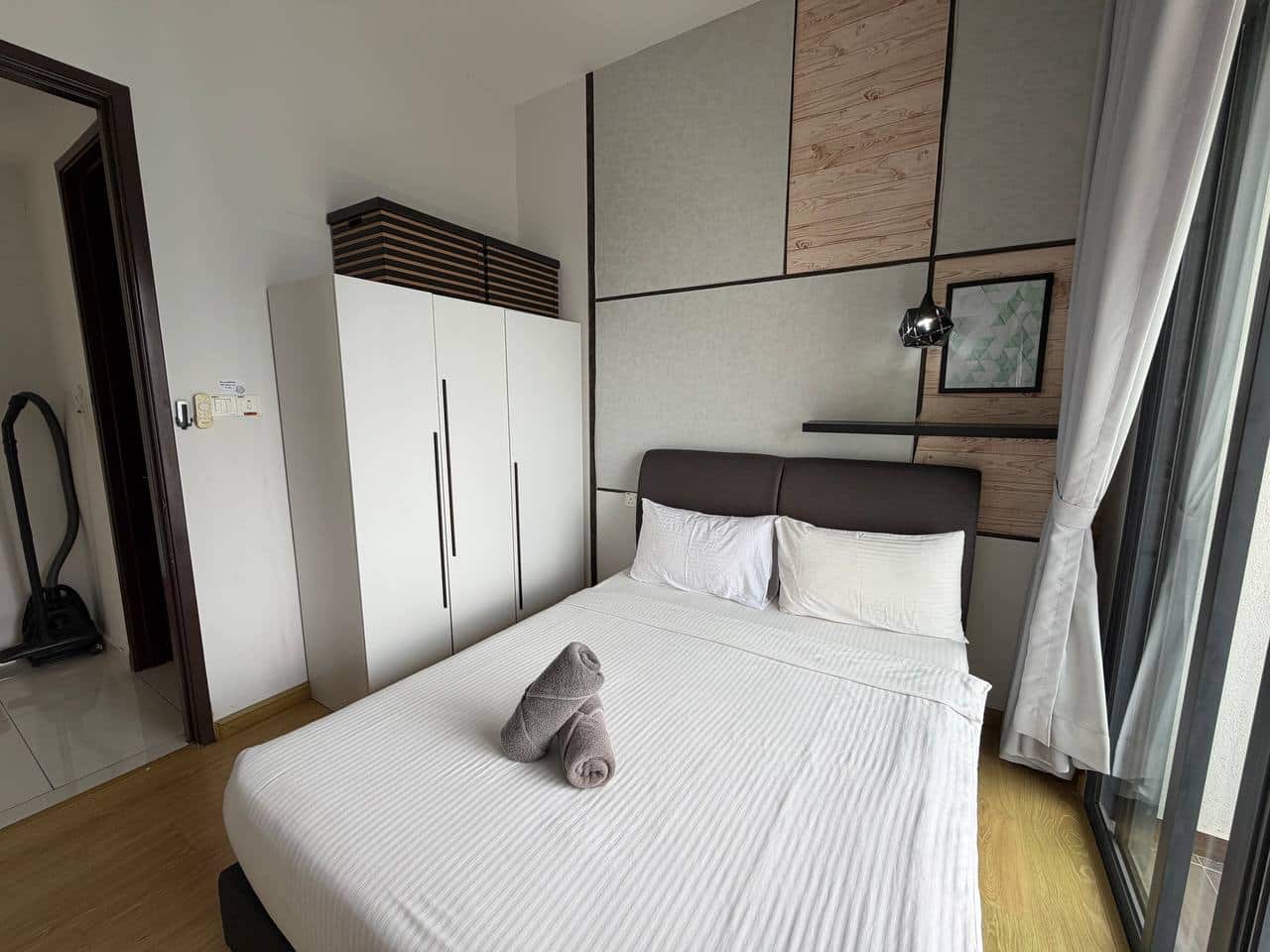 Royal Strand Unit Country Garden Danga Bay 7