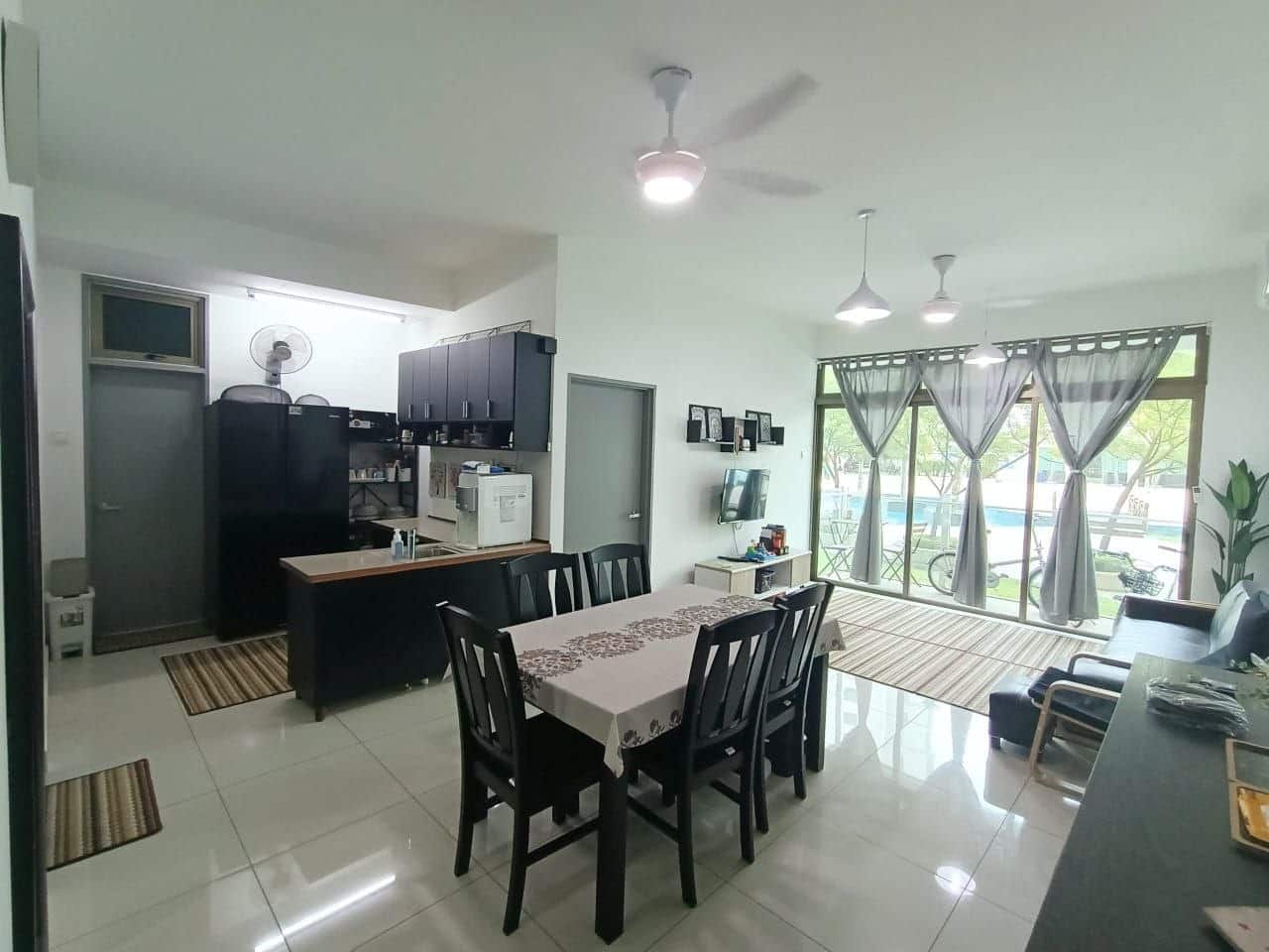 Condo Parc Regency 3