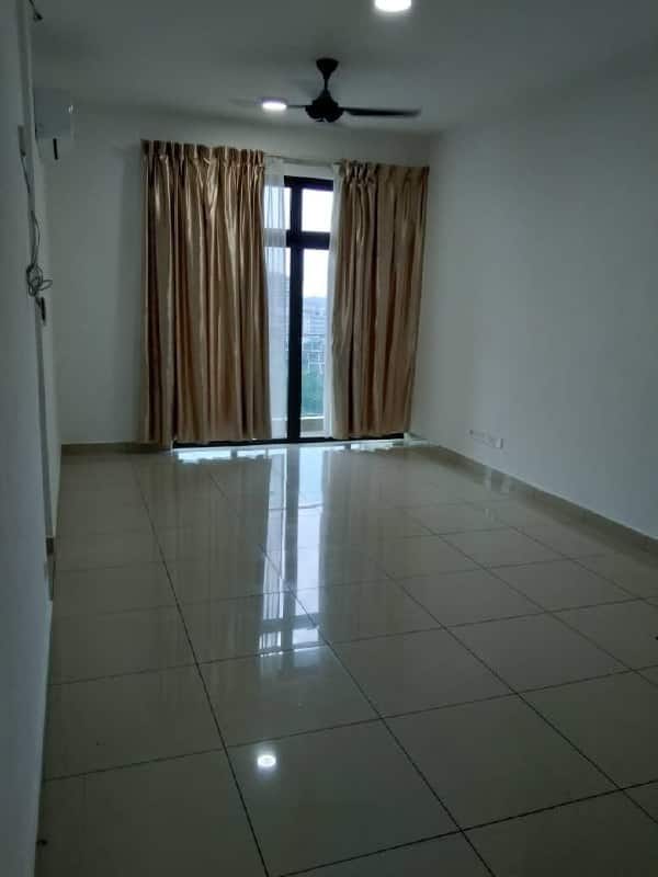 Condo D Summit Residences 2