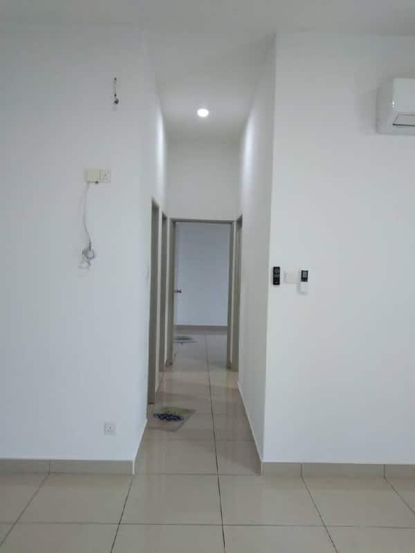 Condo D Summit Residences 5