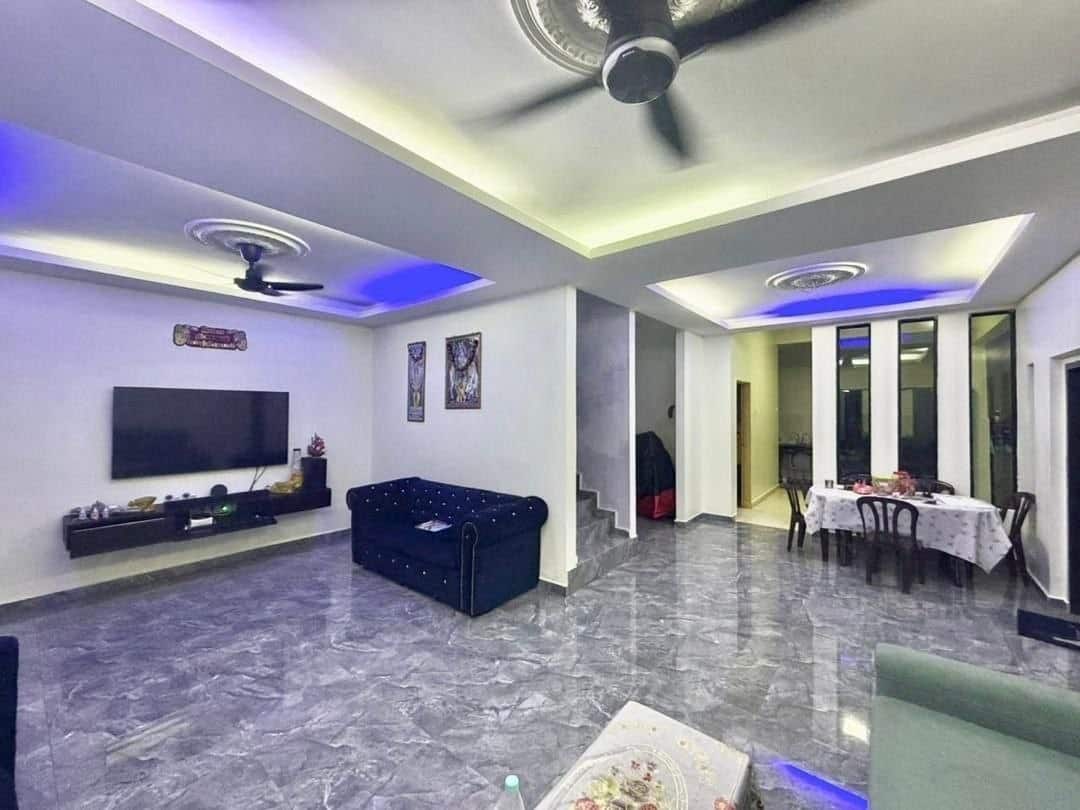 Semi-D Double Storey Cluster House Taman Scientex 2