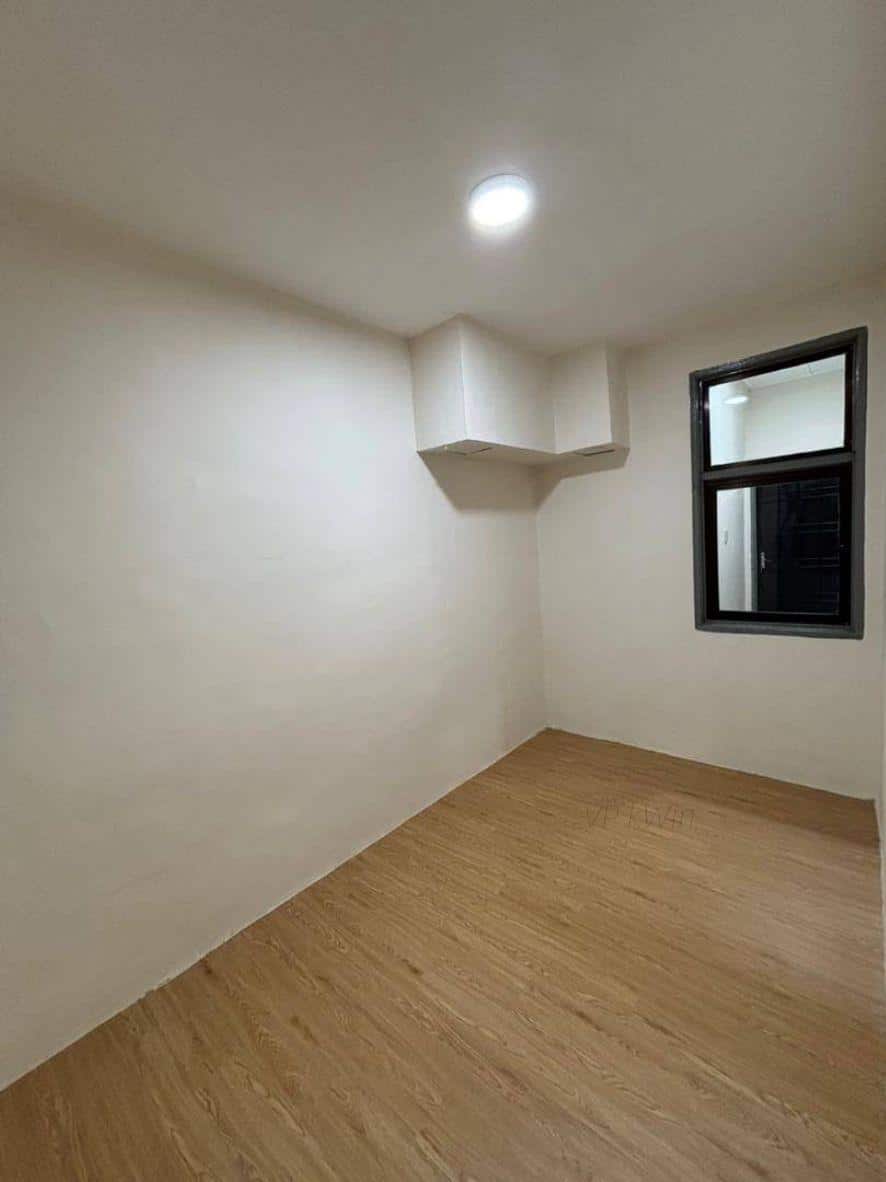 Double Storey Medium Low Cost Terrace House Jalan Cengal 1x, Bandar Putra 6