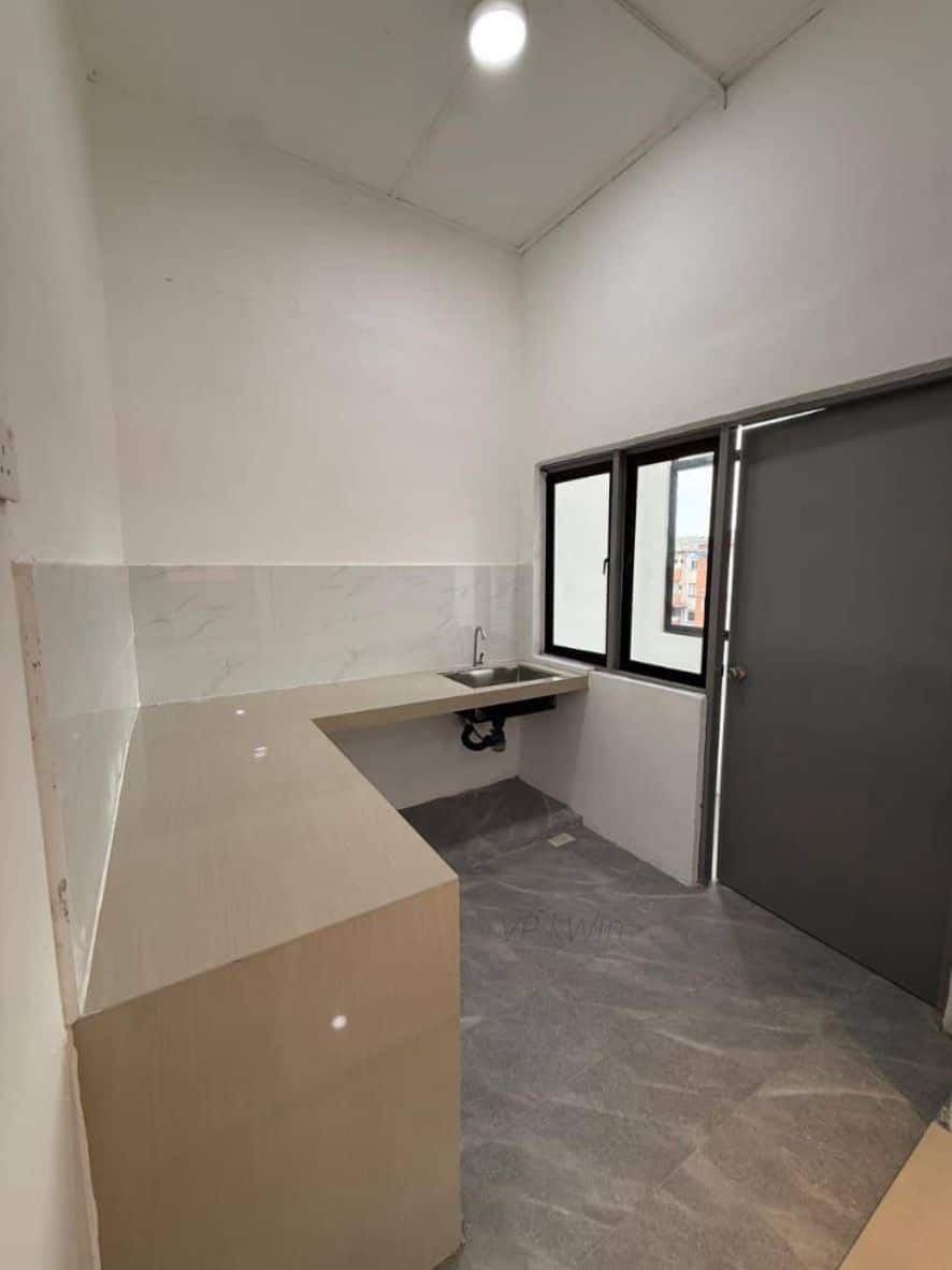 Low Cost Flat Taman Pulai Utama 3