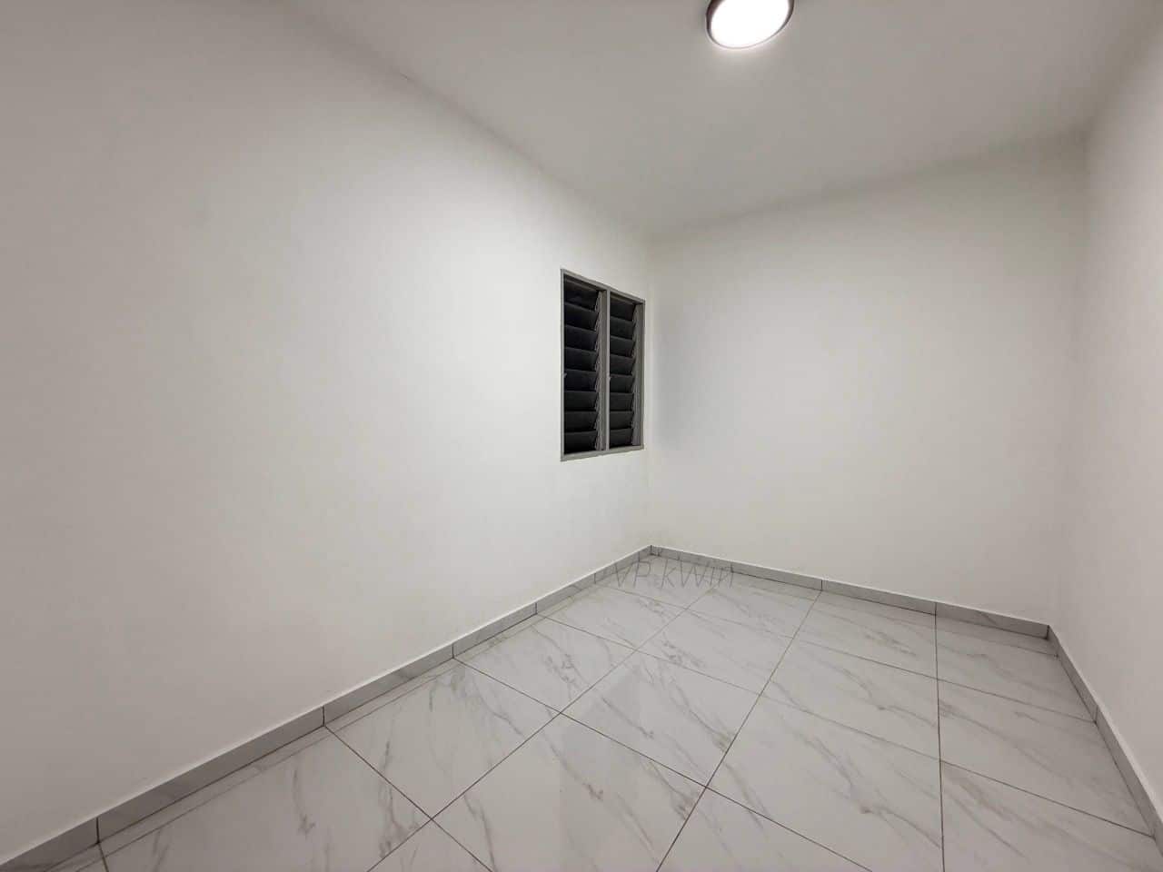 Low Cost Flat Jalan Tasek 64, Seri Alam 5