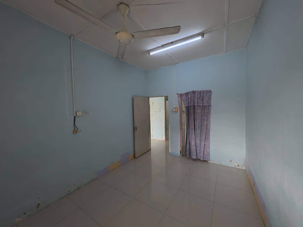 Single Storey Terrace House Taman Universiti 5