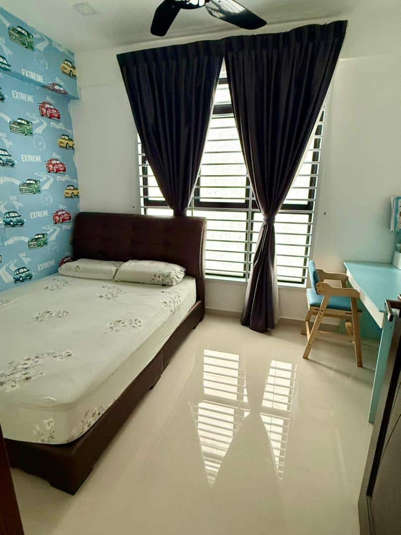 Condominium The Garden Residences 3