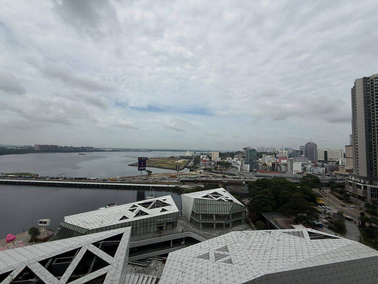 Condo Rnf princess Cove R&F 2