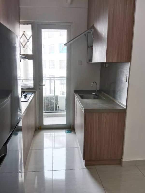 Apartment Taman Perling 8