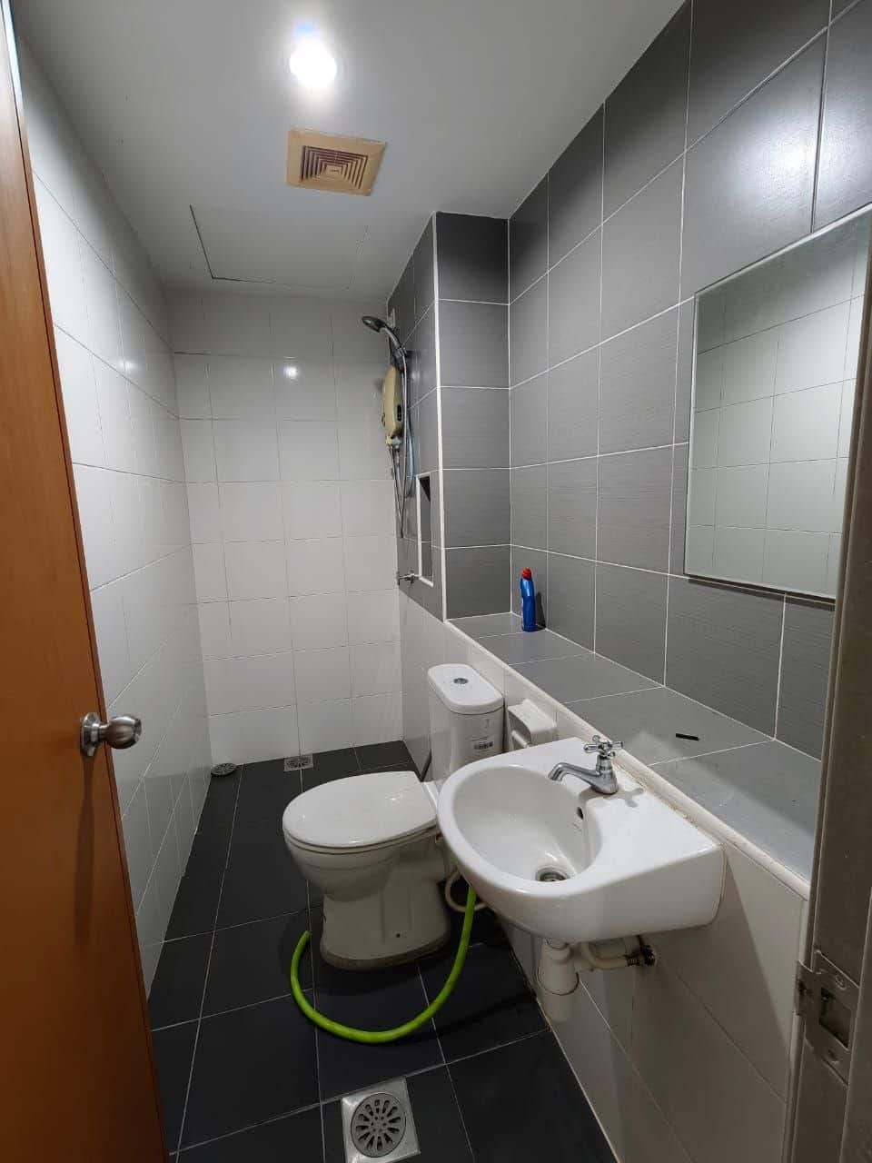 Service Apartment Sky Garden @ Setia Tropika 8