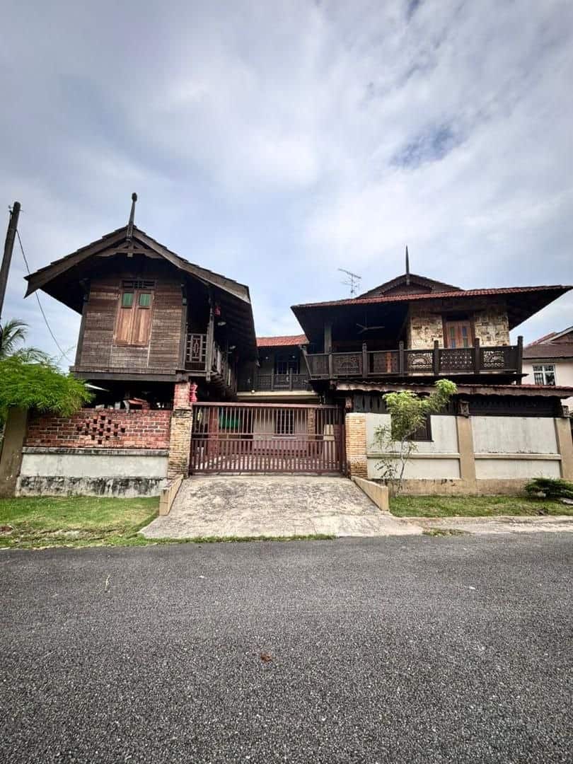 Double Storey Terrace House Jalan Pulai Perdana 9/10 1
