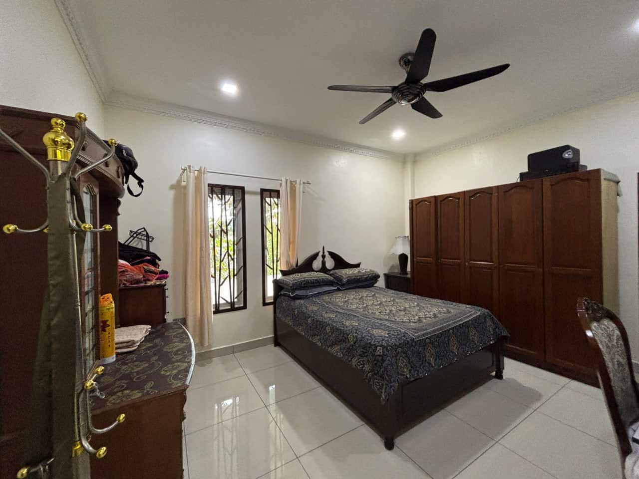 1-Storey Bungalow Jalan Banjaran 6/2 5